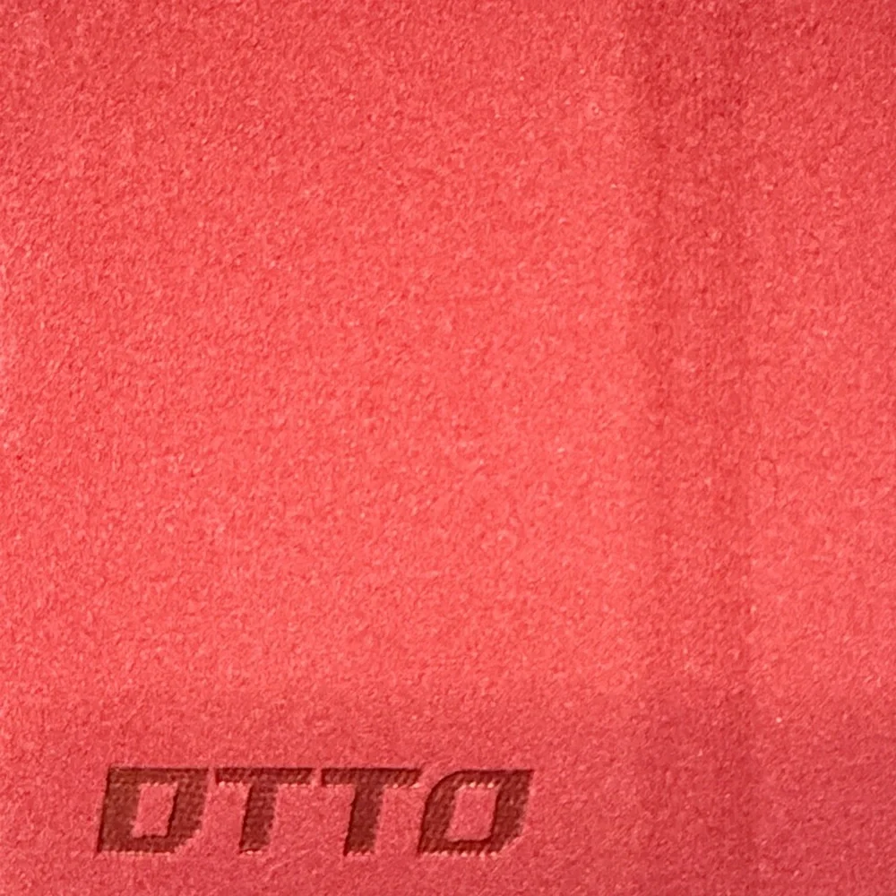 OTTO Vibrant Red Tablet Cover